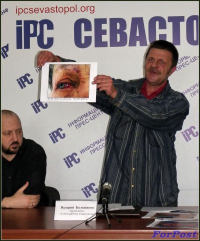 "Дело об избиении моей матери разваливают умышленно". - председатель "Союза рабочих Севастополя" Валерий Большаков