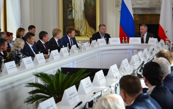 Рогозин объявил о нехватке кораблестроителей в Крыму